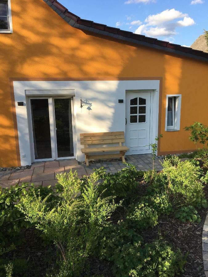 Ferienwohnung "Zur Glocke" Бург Екстериор снимка