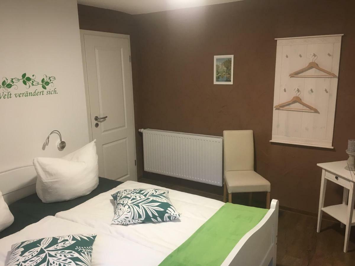 Ferienwohnung "Zur Glocke" Бург Екстериор снимка